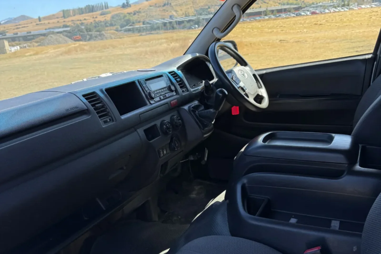 Rent Toyota Hiace  Grey 2015 in Queenstown - 4 