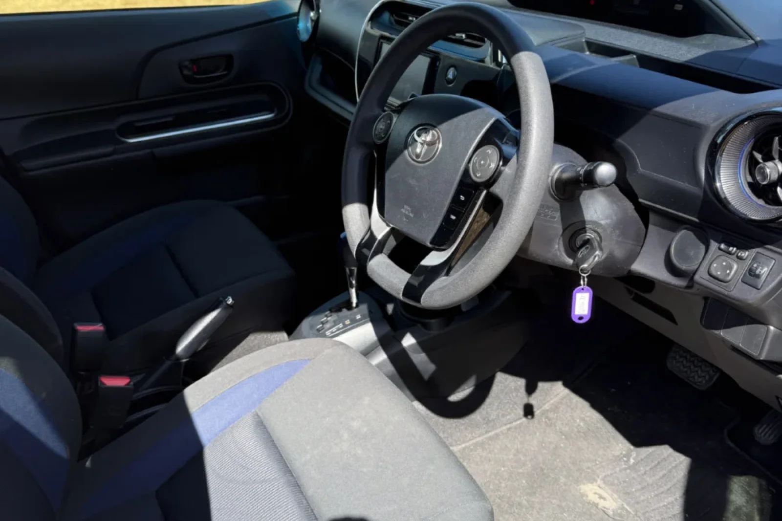 Rent Toyota Aqua  White 2017 in Queenstown - 3 