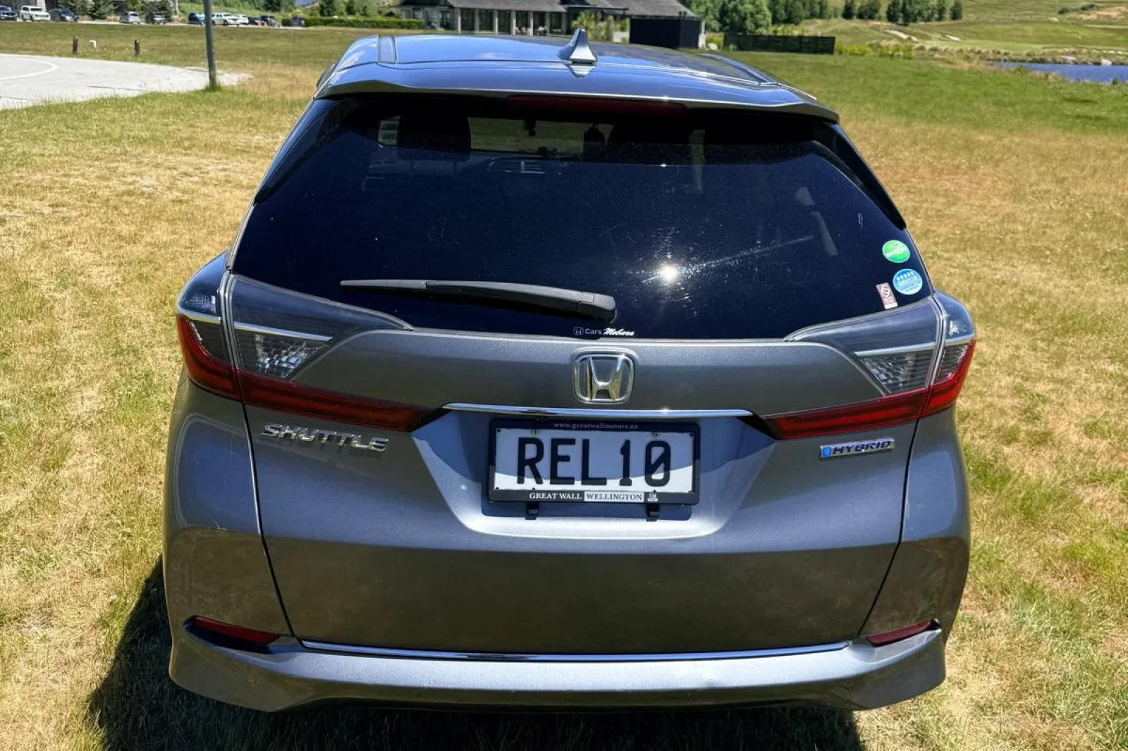 Rent Honda Shuttle  Grey 2020 in Queenstown - 5 