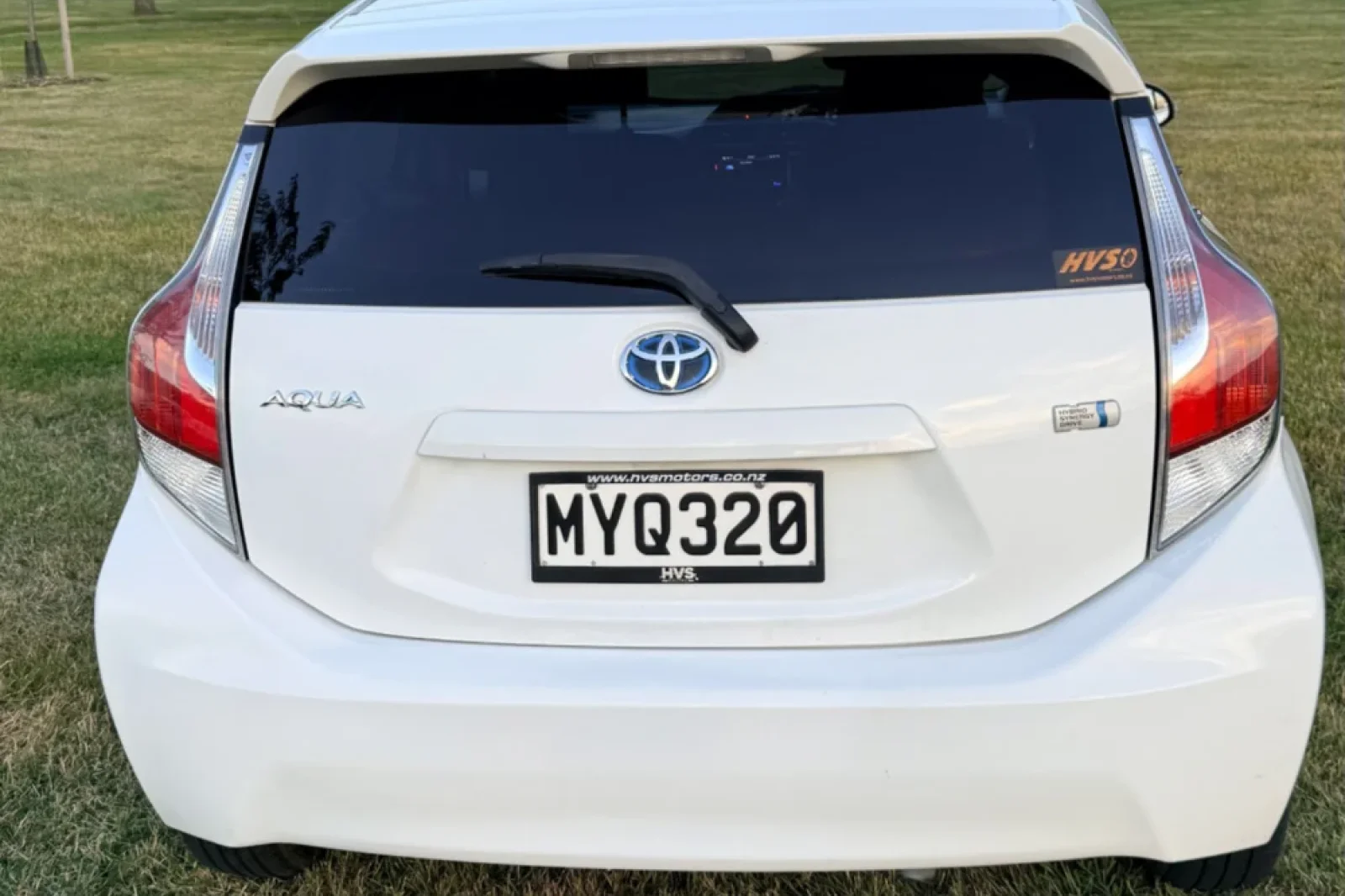 Rent Toyota Aqua  White 2015 in Queenstown - 5 