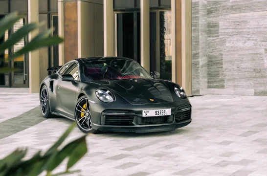 Porsche 911 911 Turbo S Zwart 2020