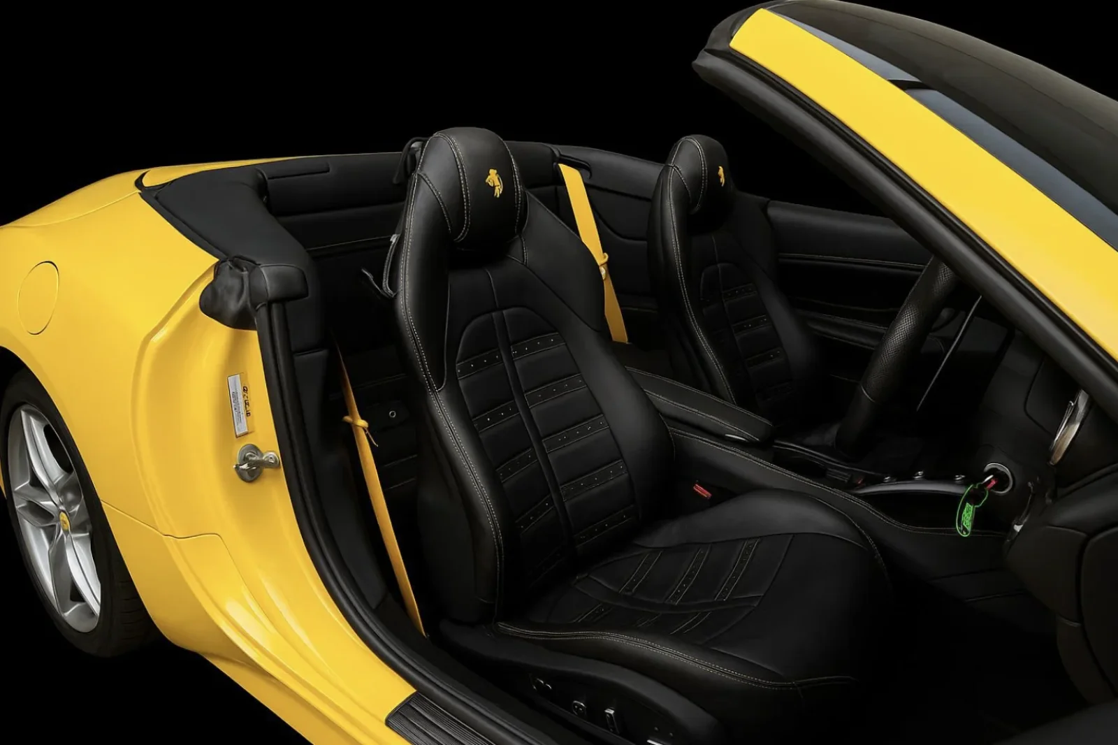 Affitto Ferrari California T Giallo 2017 in Bali - 2 