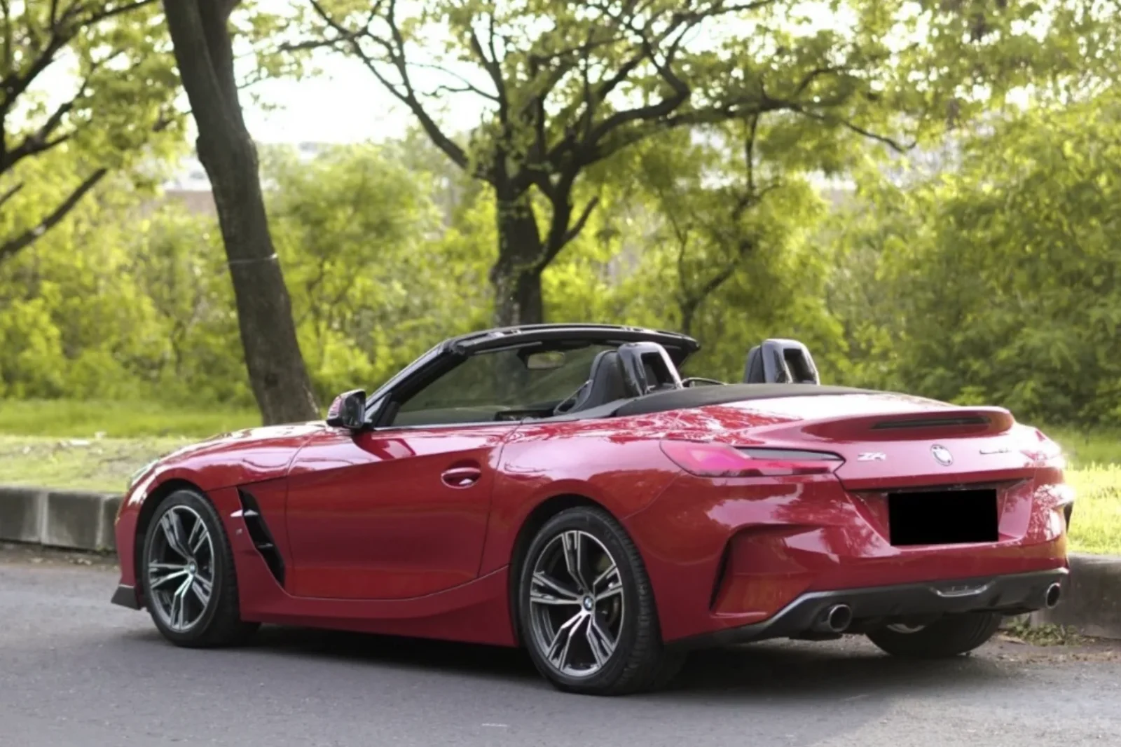 Miete BMW Z4  Rot 2023 in der Bali - 6 