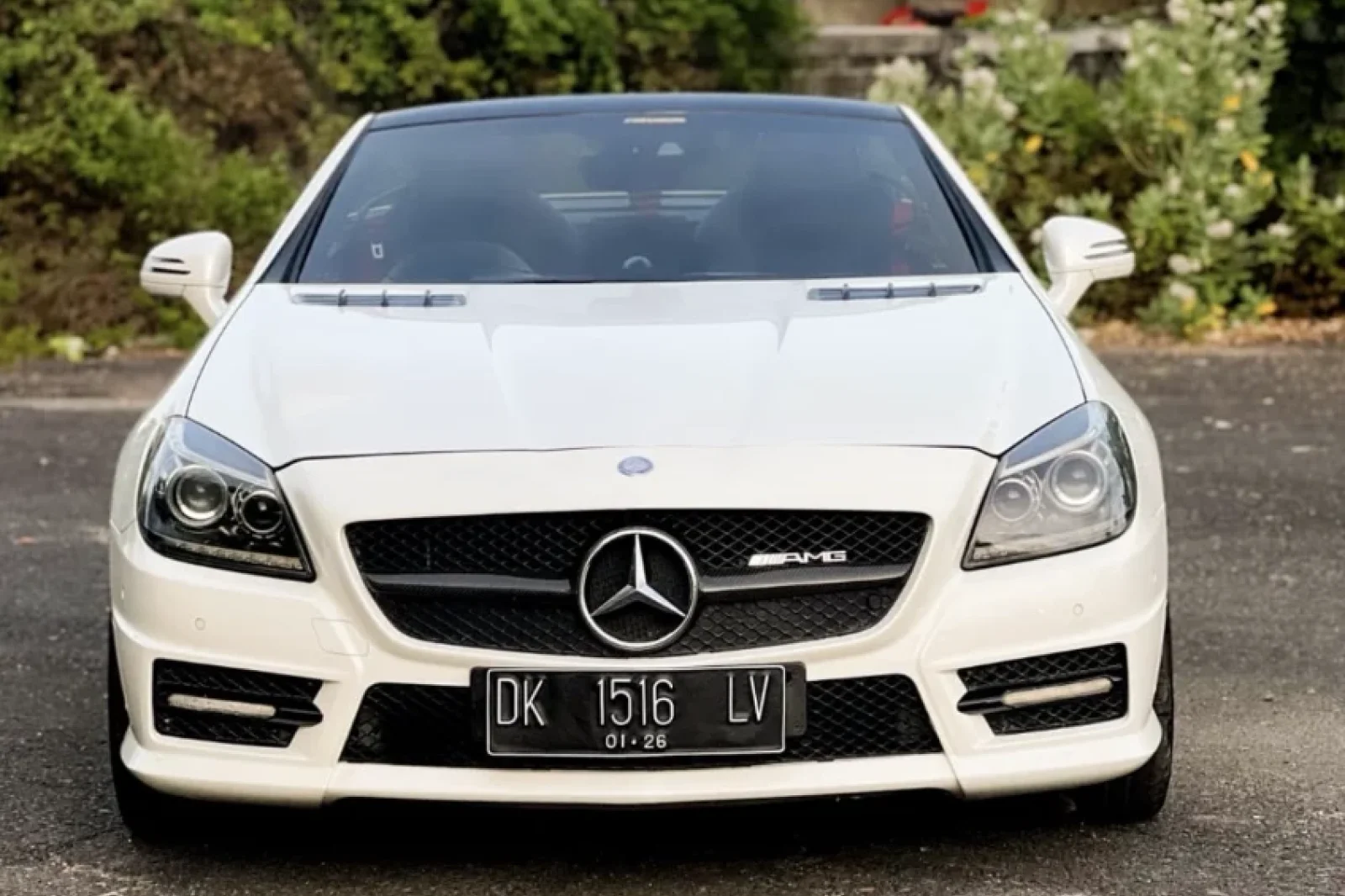 Affitto Mercedes-Benz SLK-Class  Bianco 2015 in Bali - 2 