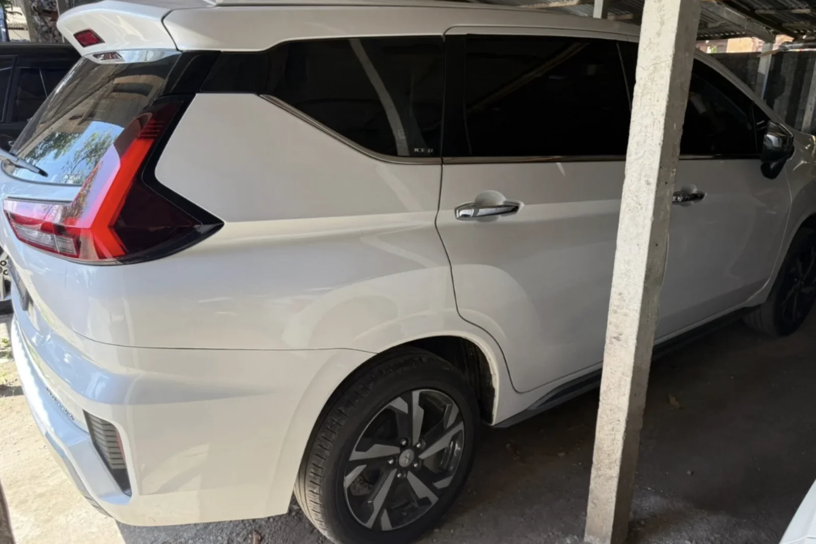 Affitto Mitsubishi Xpander  Bianco 2023 in Bali - 3 