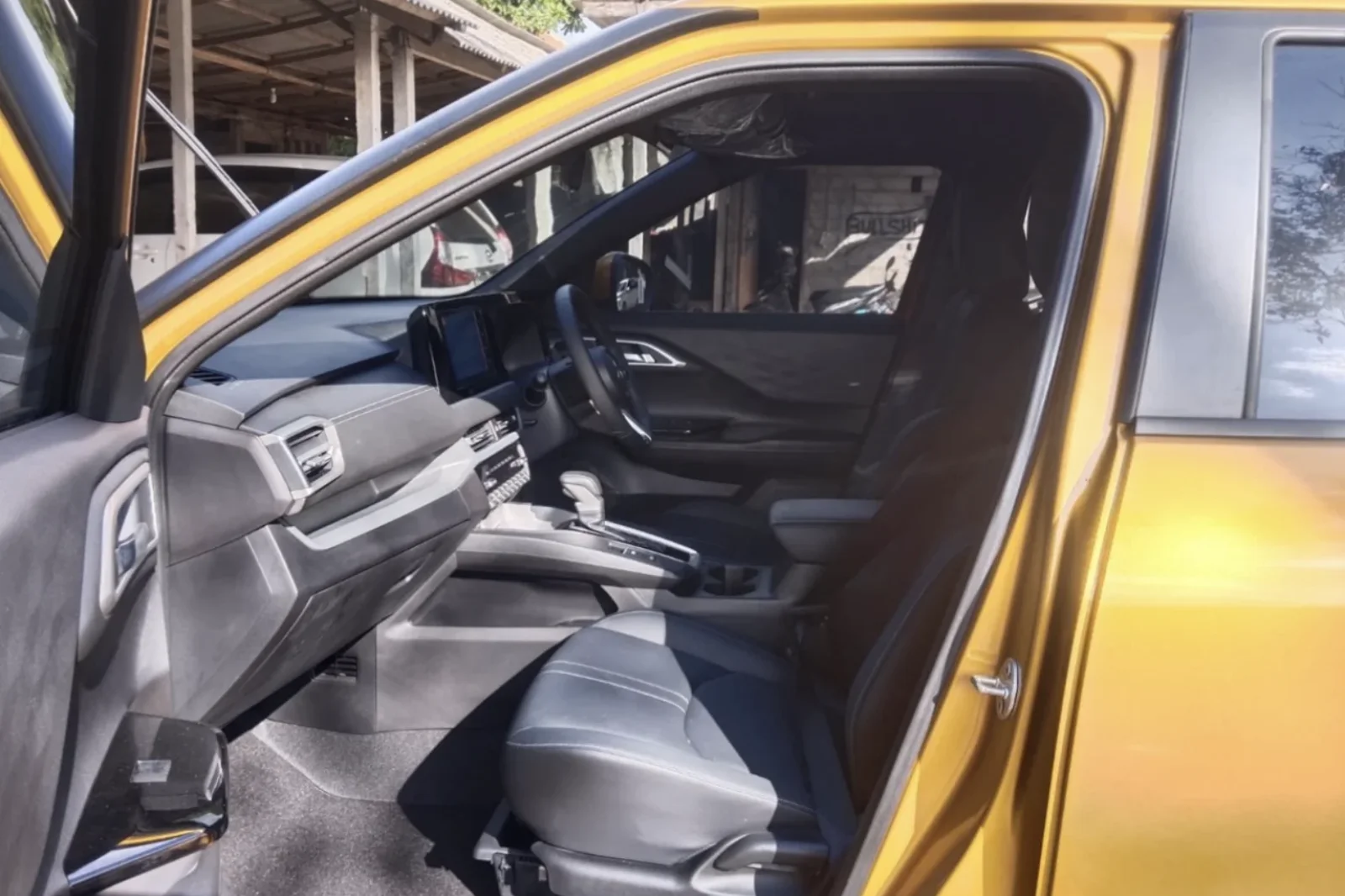 Affitto Mitsubishi Xforce  Oro 2025 in Bali - 2 