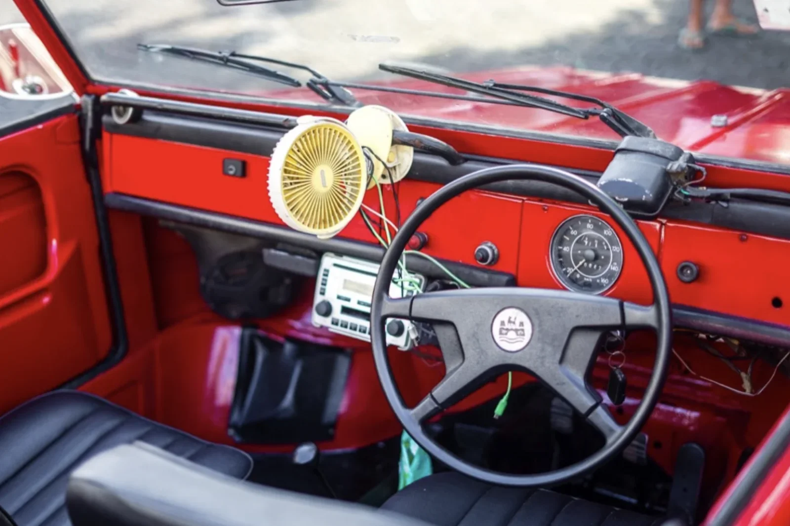 Affitto Volkswagen Safari  Rosso 1973 in Bali - 2 