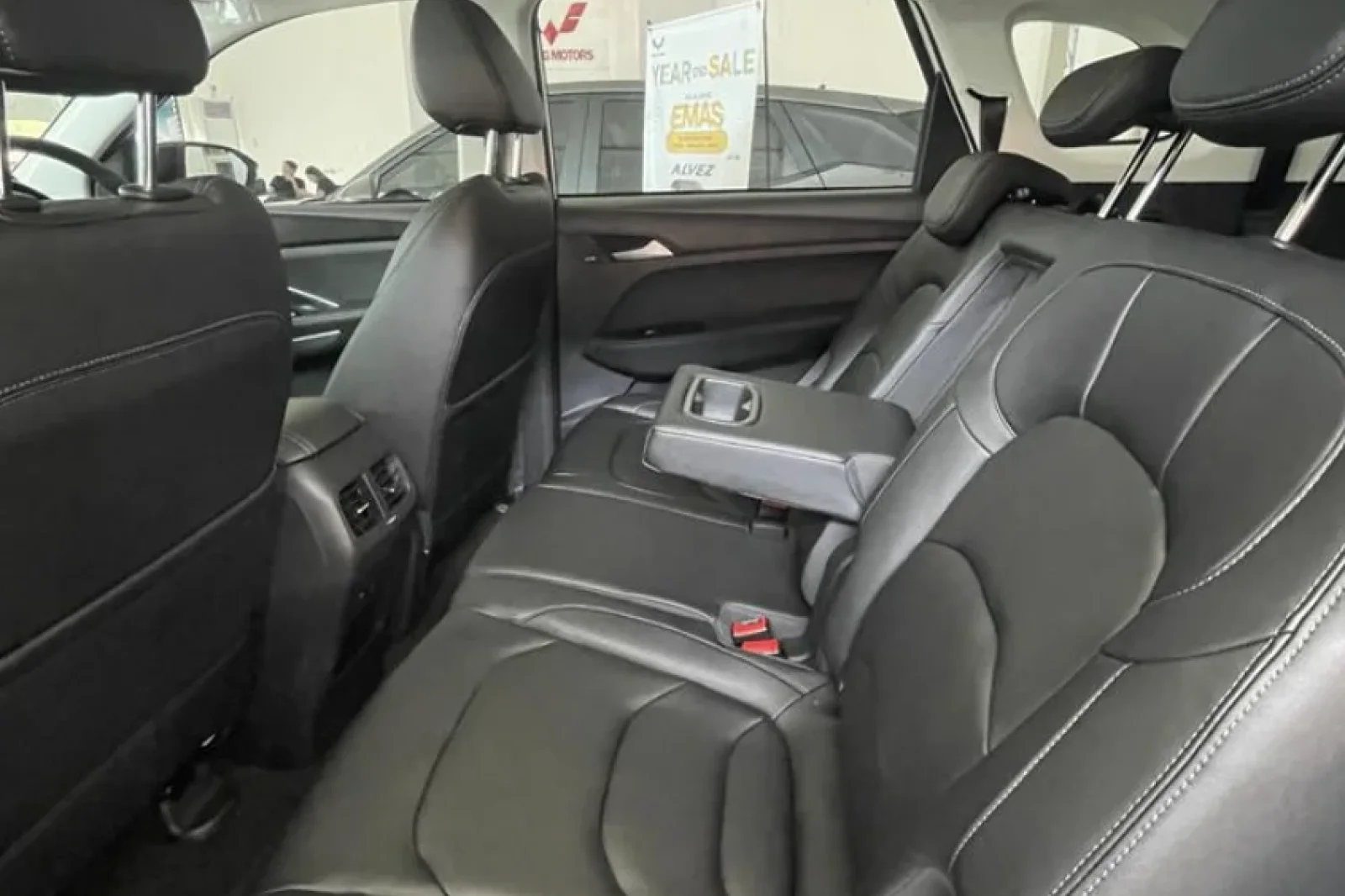 Affitto Wuling Almaz  Nero 2023 in Bali - 4 