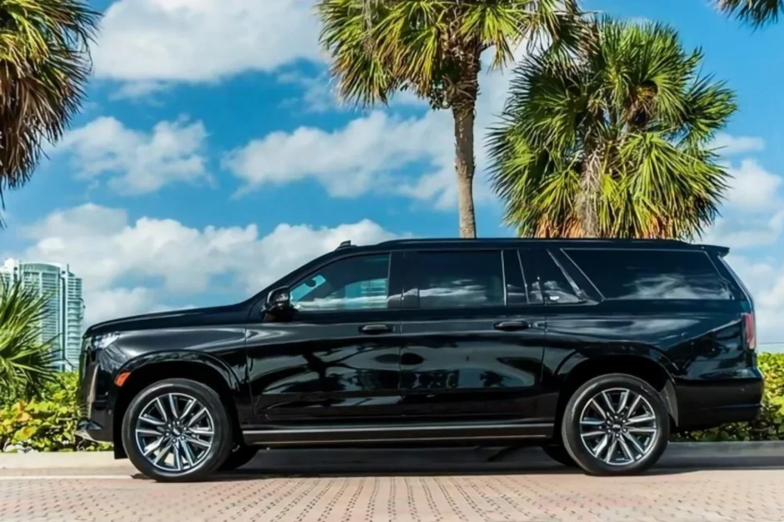 Alquiler Cadillac Escalade ESV Negro 2022 en Miami - 8 