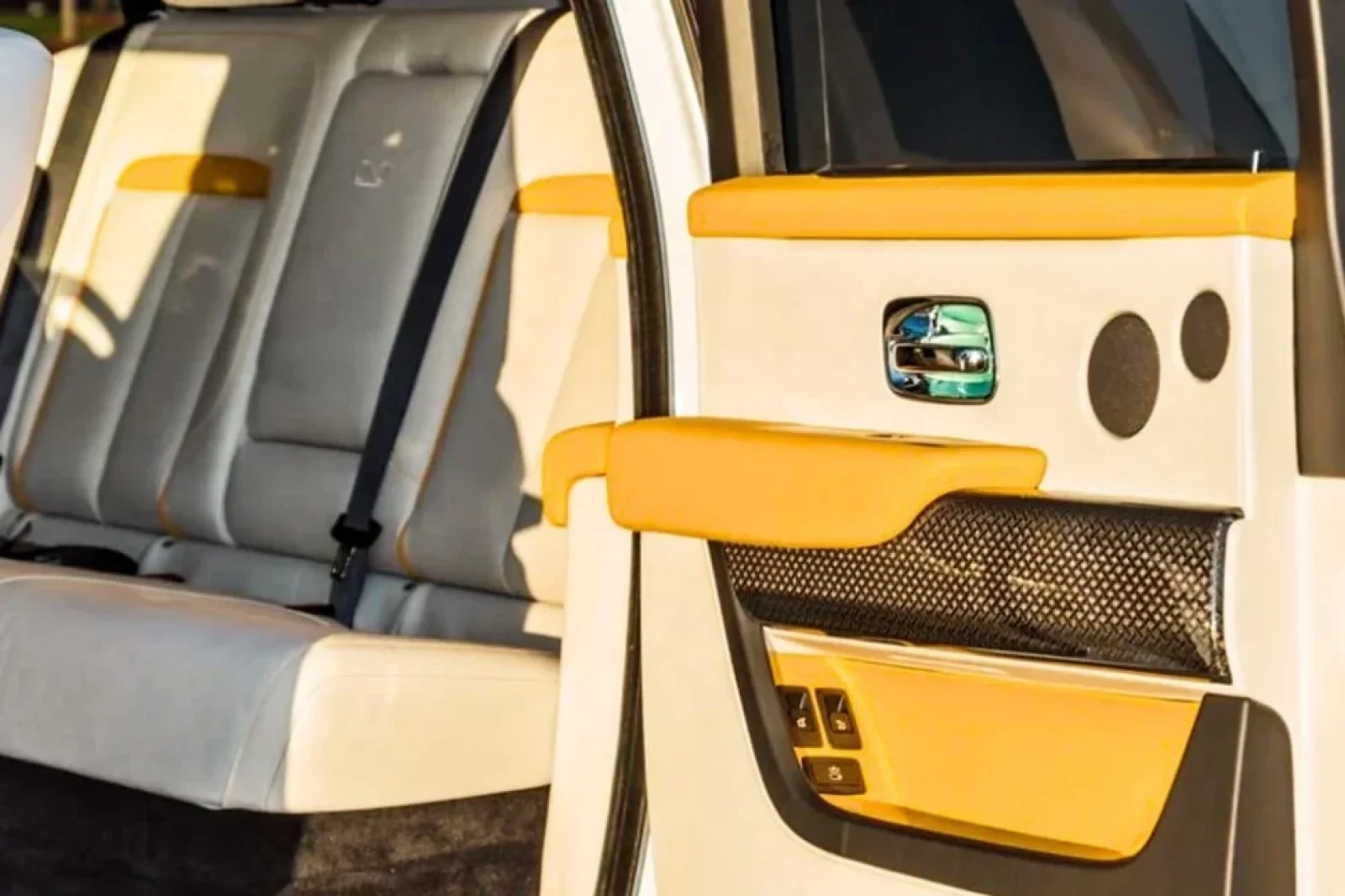Rent Rolls-Royce Cullinan Black Badge White 2022 in Miami - 5 