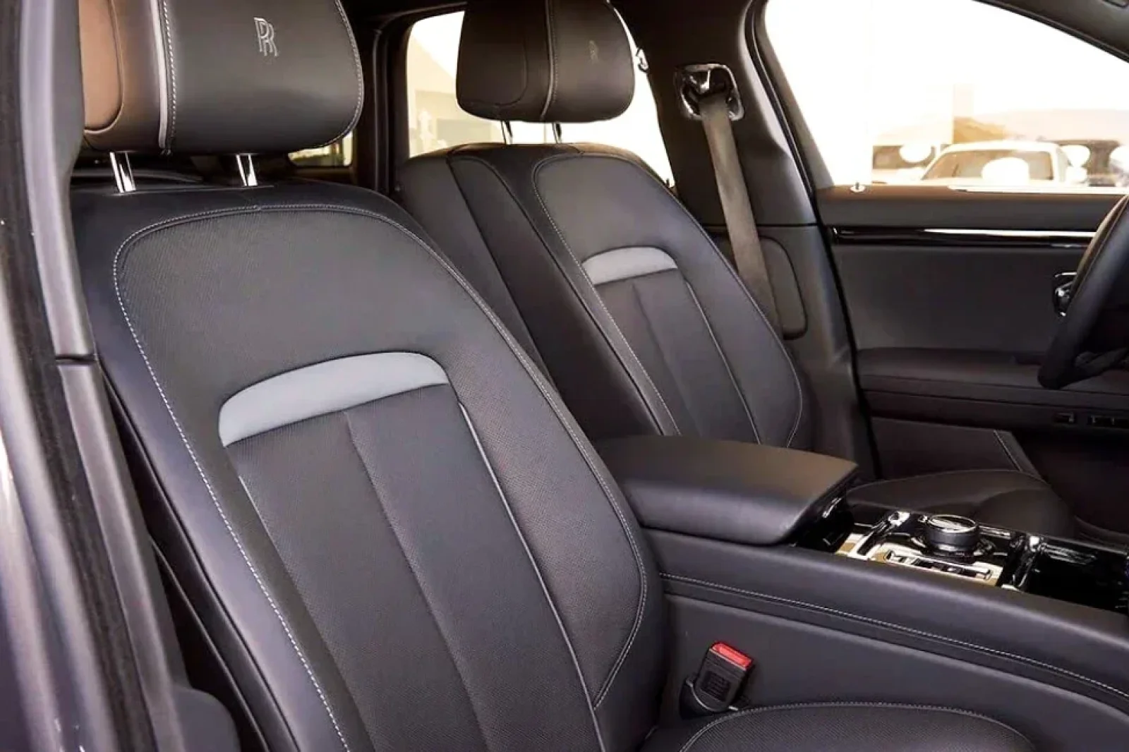 Rent Rolls-Royce Ghost  Grey 2023 in Miami - 6 