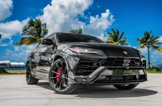 Lamborghini Urus Negro 2022