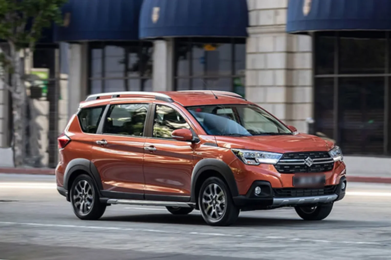 Rent Suzuki XL7  Orange 2022 in Nha Trang - 3 