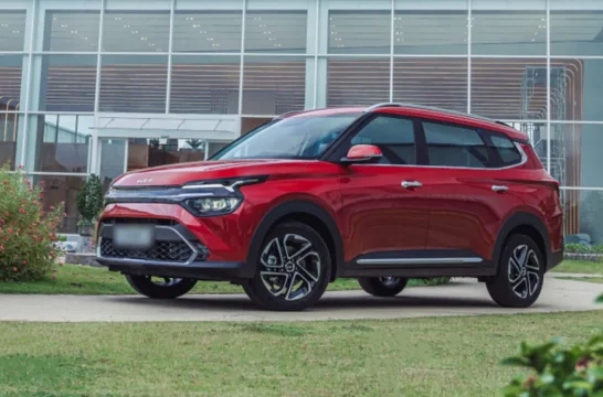 Kia Carens Red 2022