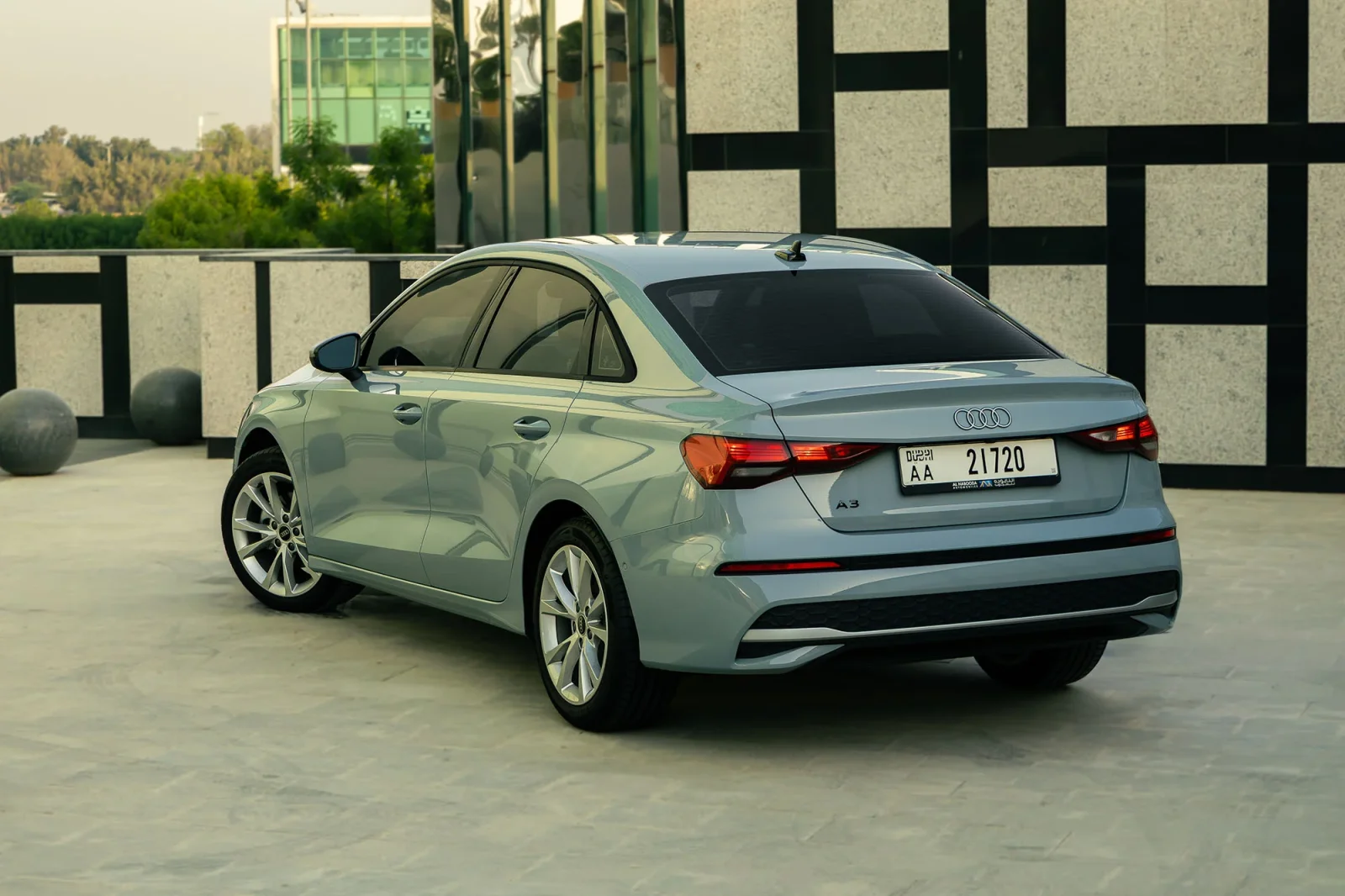 Huren Audi A3  Grijs 2026 in Abu Dhabi - 6 