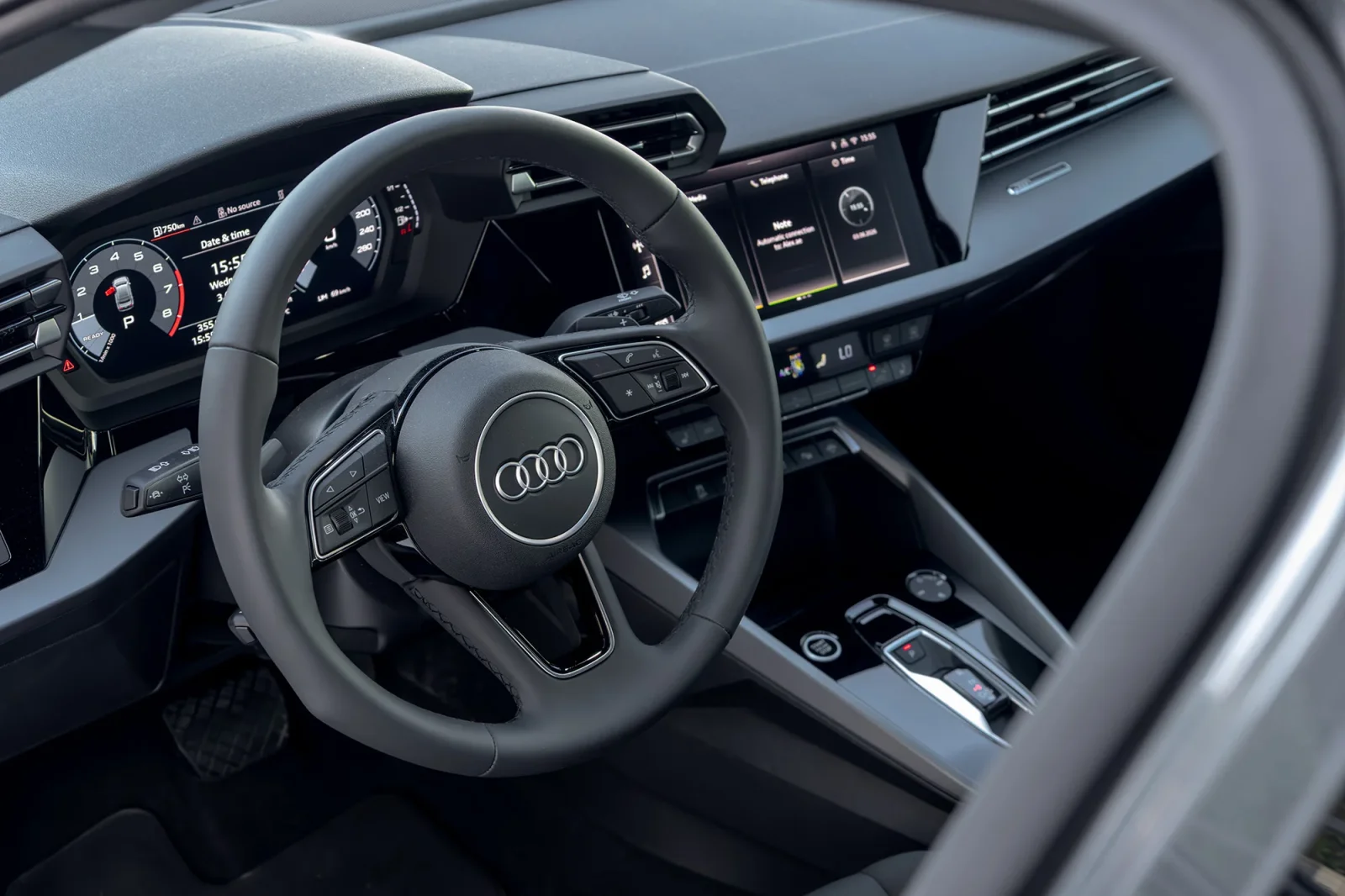 Huren Audi A3  Grijs 2026 in Abu Dhabi - 4 
