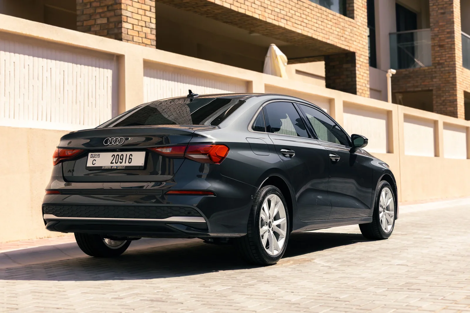 Huren Audi A3  Grijs 2026 in Abu Dhabi - 3 