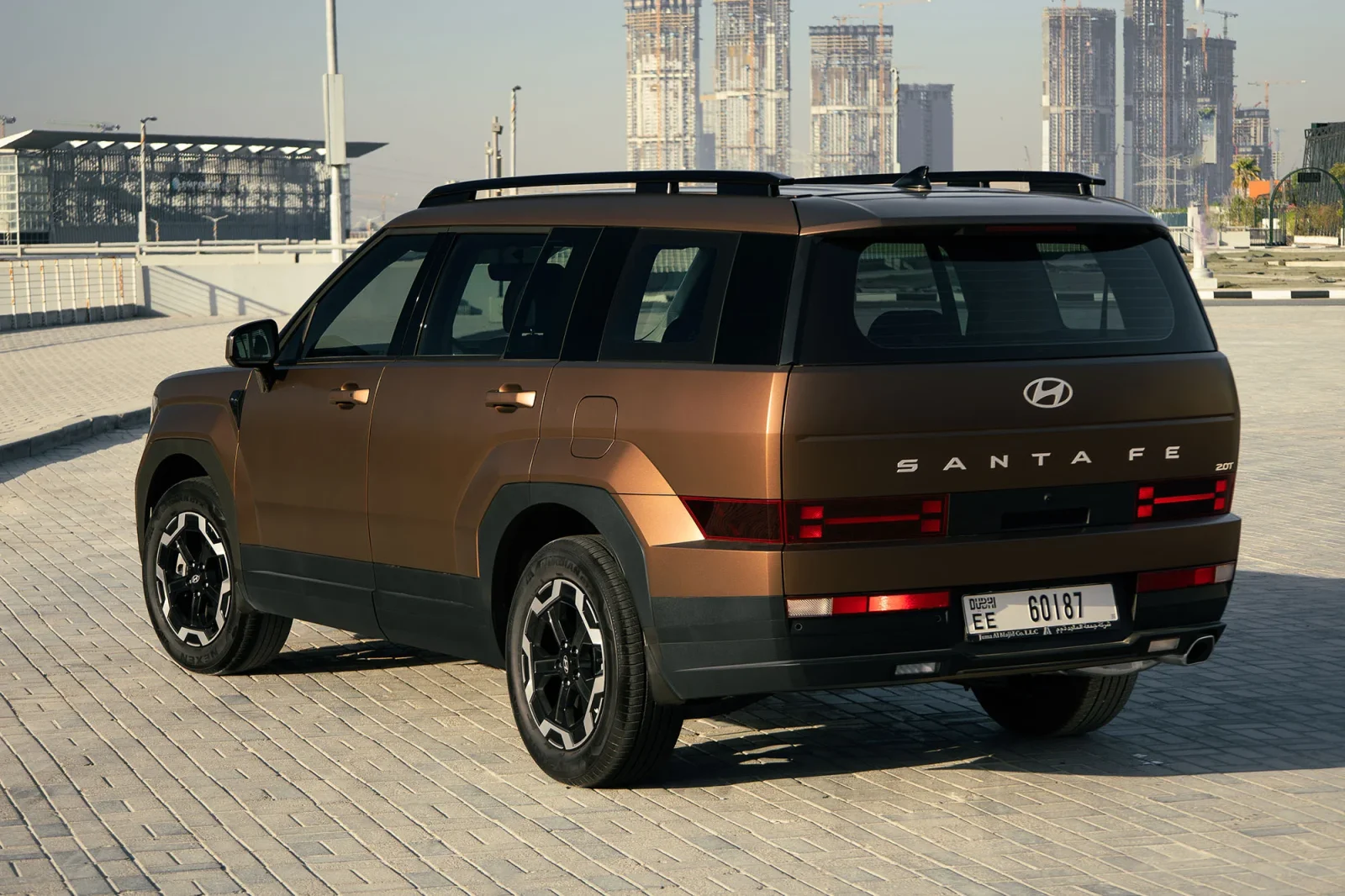 Huren Hyundai Santa Fe  Bruin 2026 in Abu Dhabi - 10 