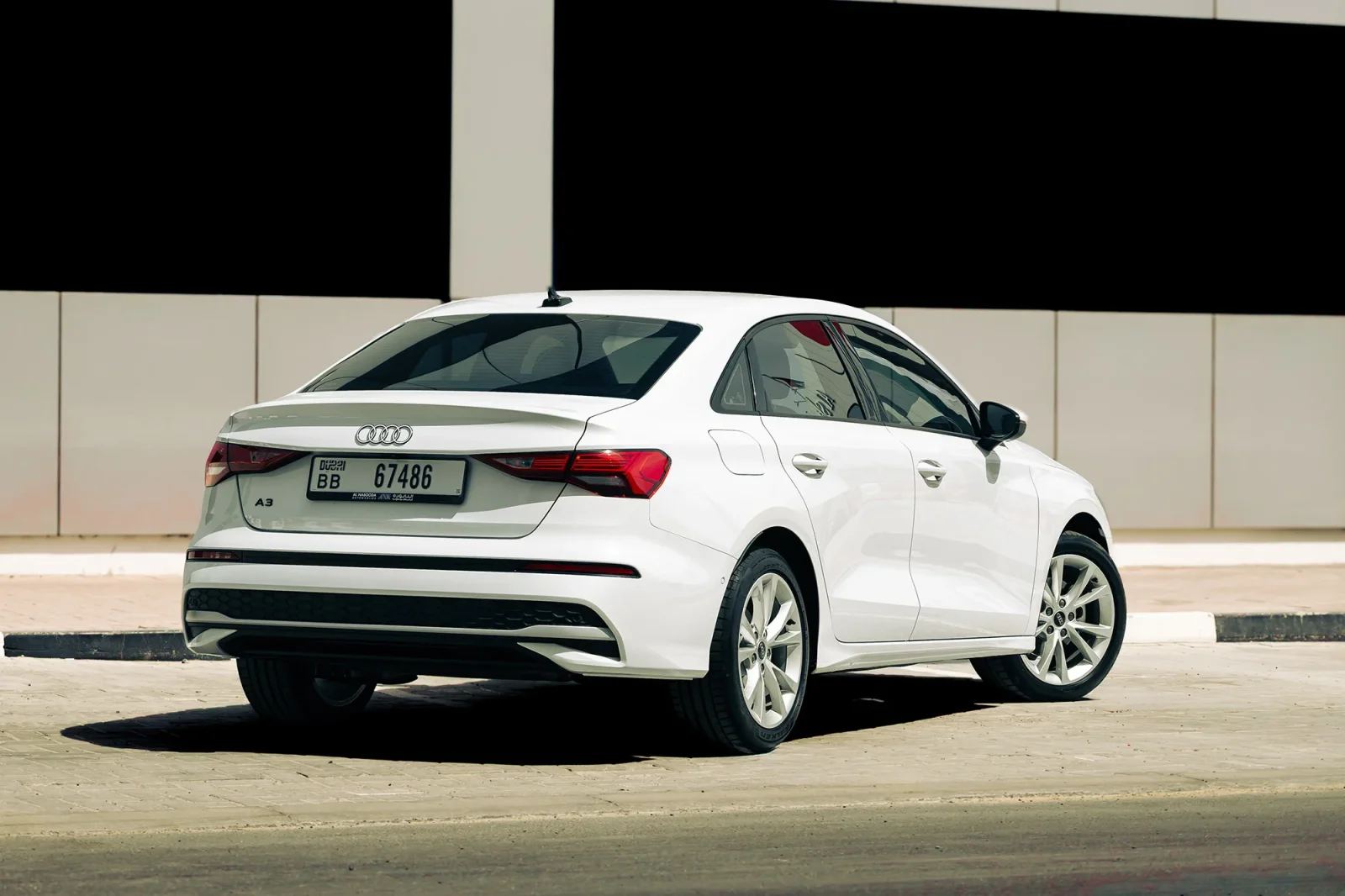 Huren Audi A3  Wit 2026 in Abu Dhabi - 13 