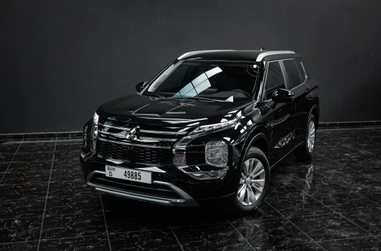 Mitsubishi Outlander Zwart 2026