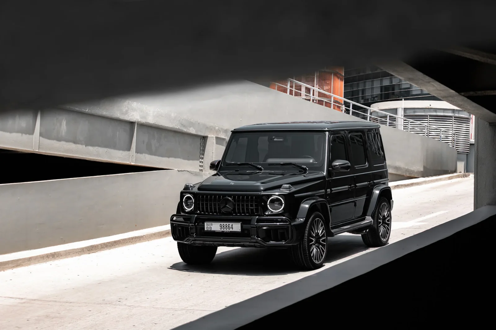 Huren Mercedes-Benz G-Class 63 AMG Zwart 2025 in Abu Dhabi - 3 