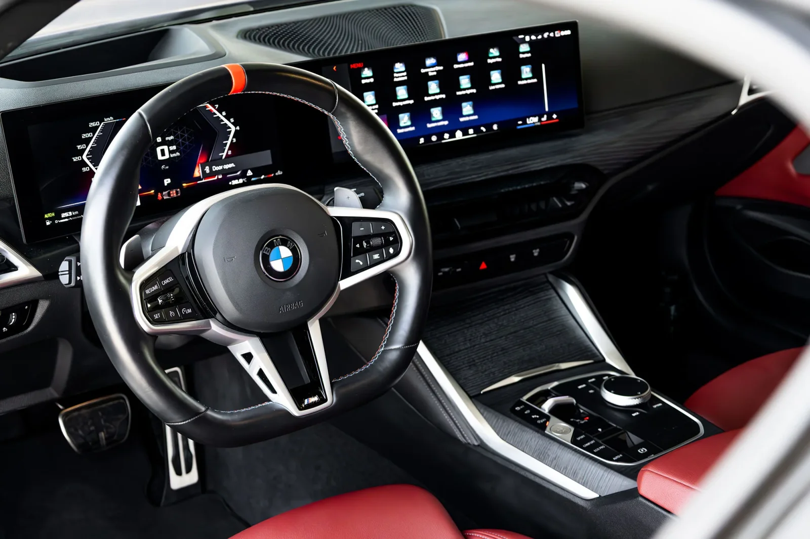 Huren BMW 4-Series 440 Blauw 2025 in Abu Dhabi - 4 