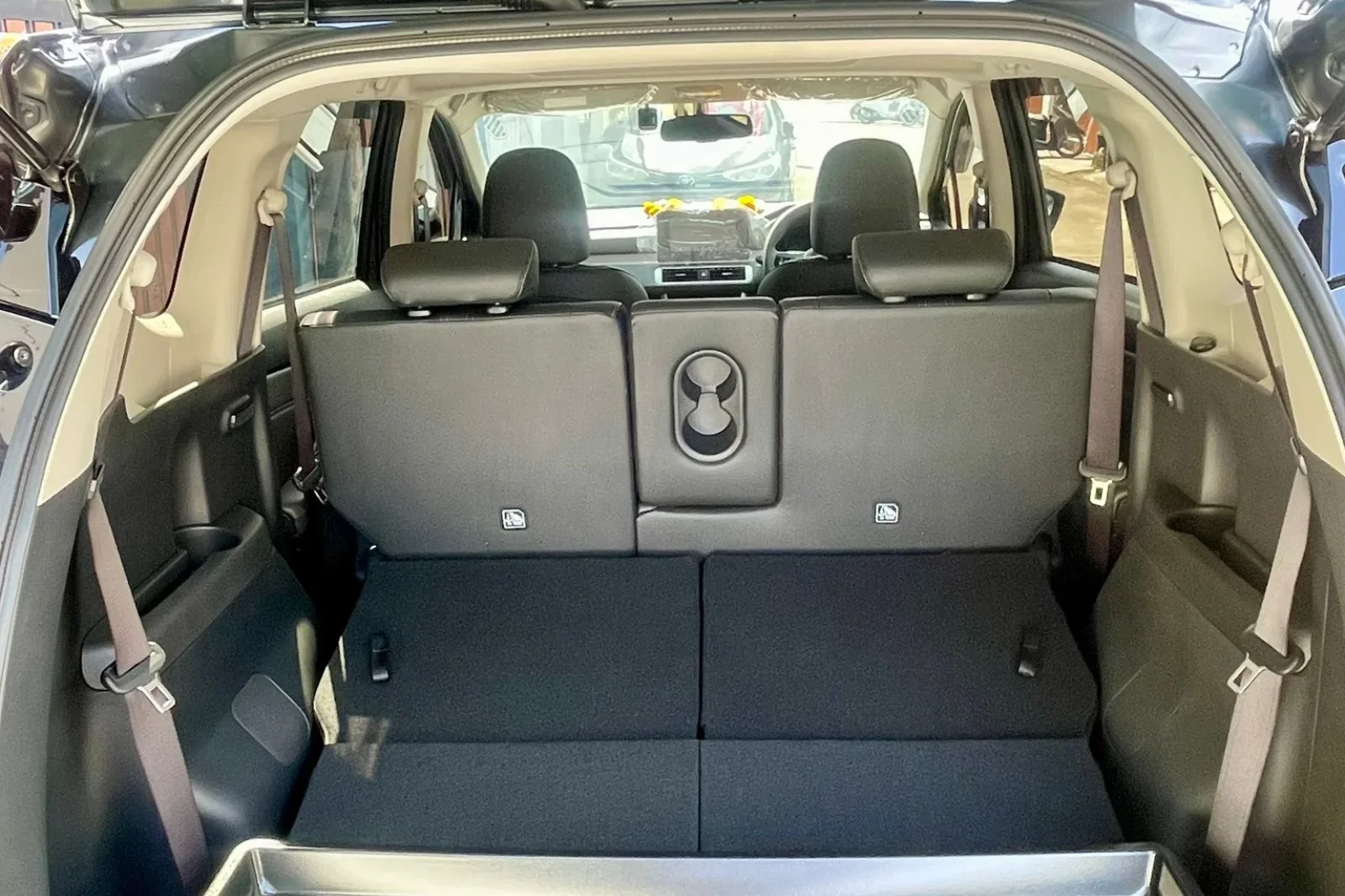 Miete Mitsubishi Xpander  Schwarz 2025 in der Phuket - 2 