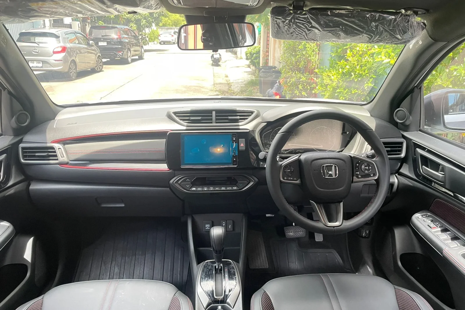 Miete Honda WR-V  Weiß 2023 in der Phuket - 2 