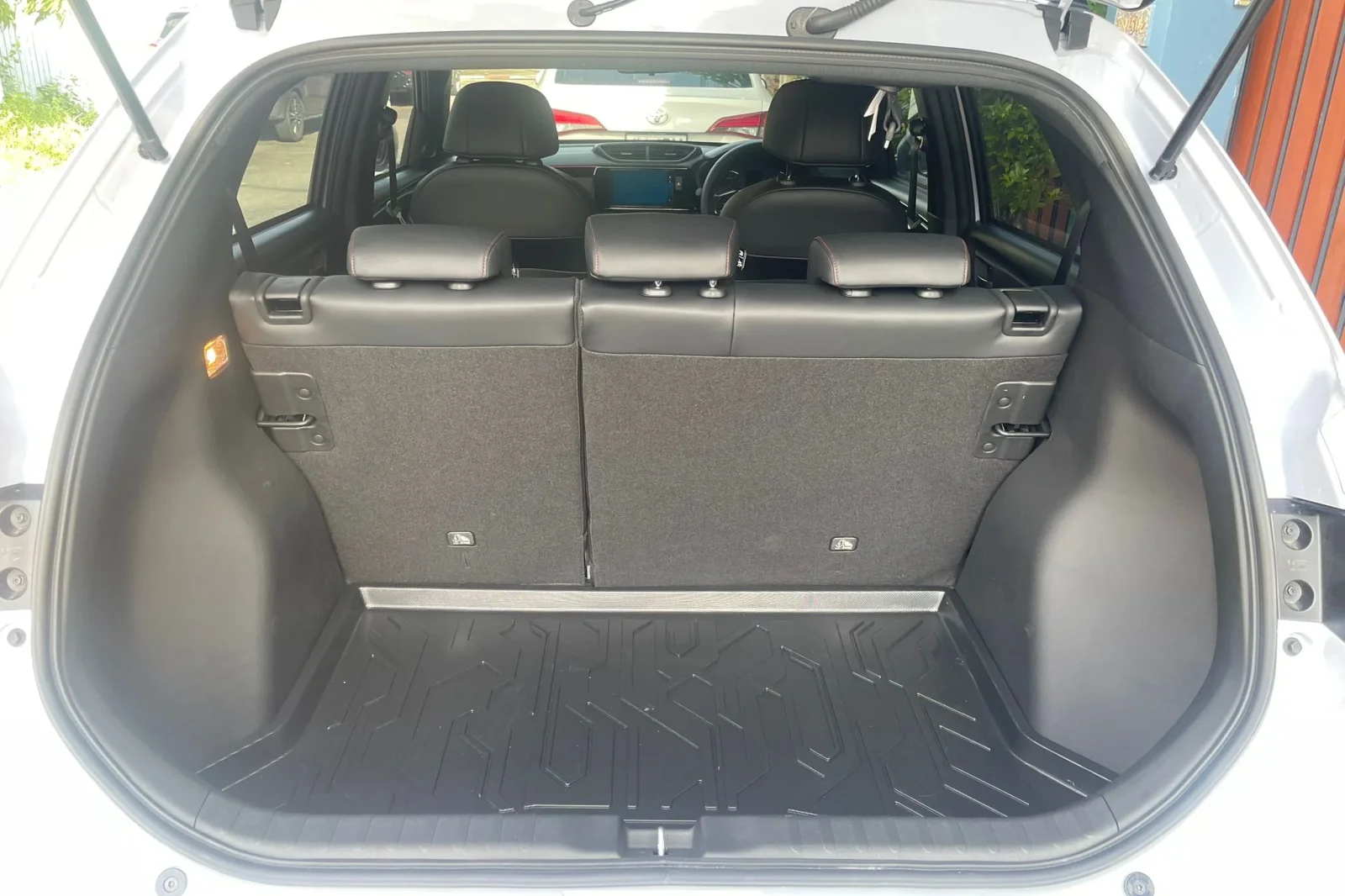Miete Honda WR-V  Weiß 2023 in der Phuket - 5 