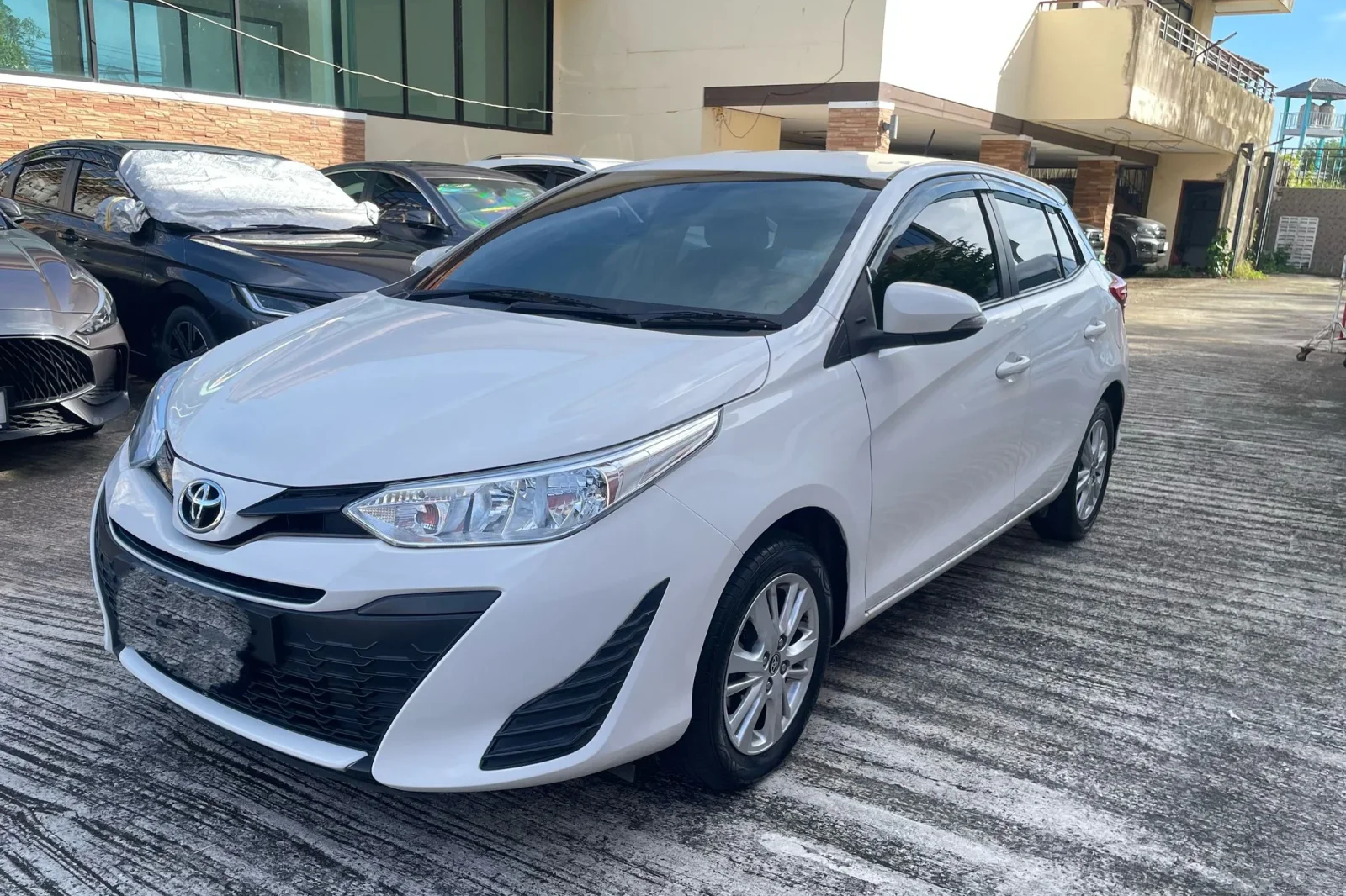 Miete Toyota Yaris  Weiß 2019 in der Phuket