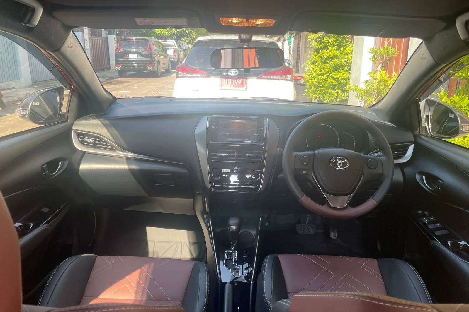 Miete Toyota Yaris  Rot 2022 in der Phuket - 2 