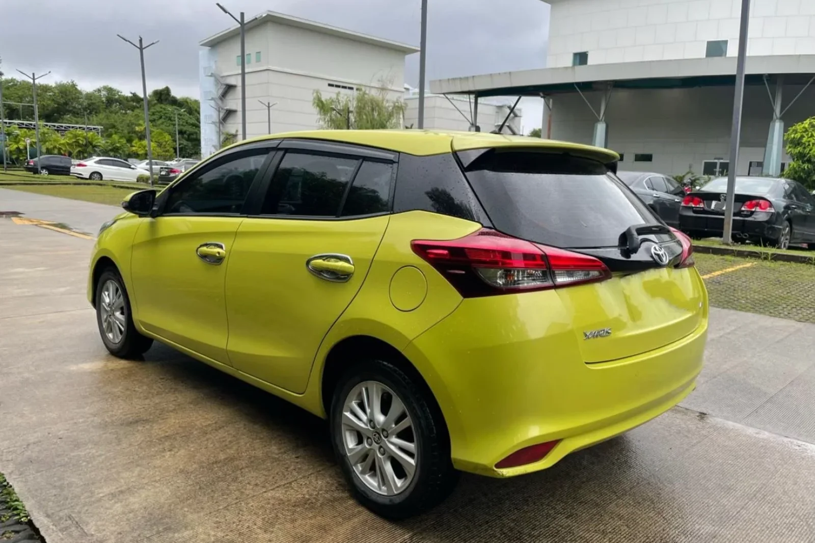 Miete Toyota Yaris  Gelb 2019 in der Phuket - 3 