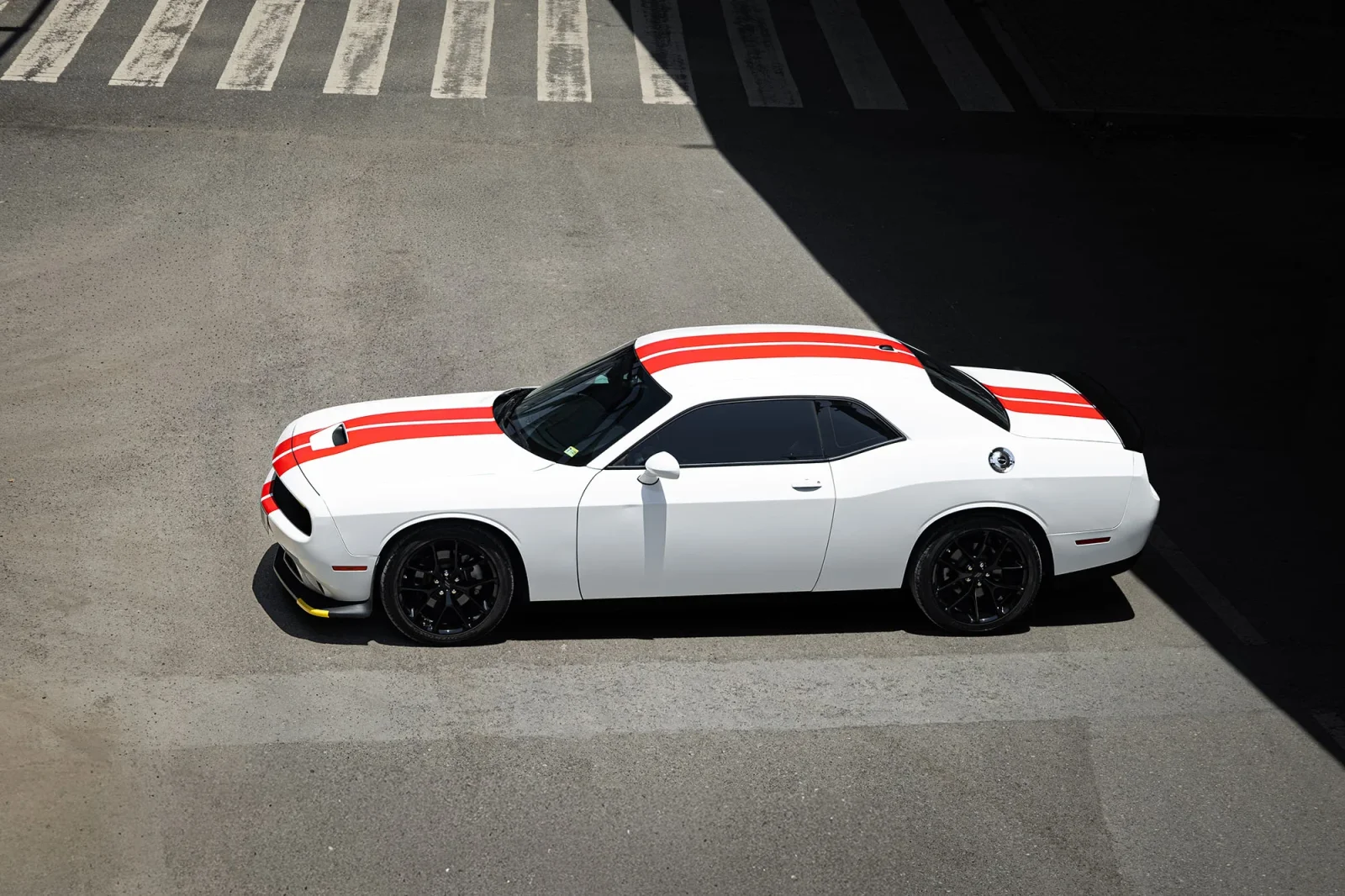 Huren Dodge Challenger GT Wit 2023 in Abu Dhabi - 7 