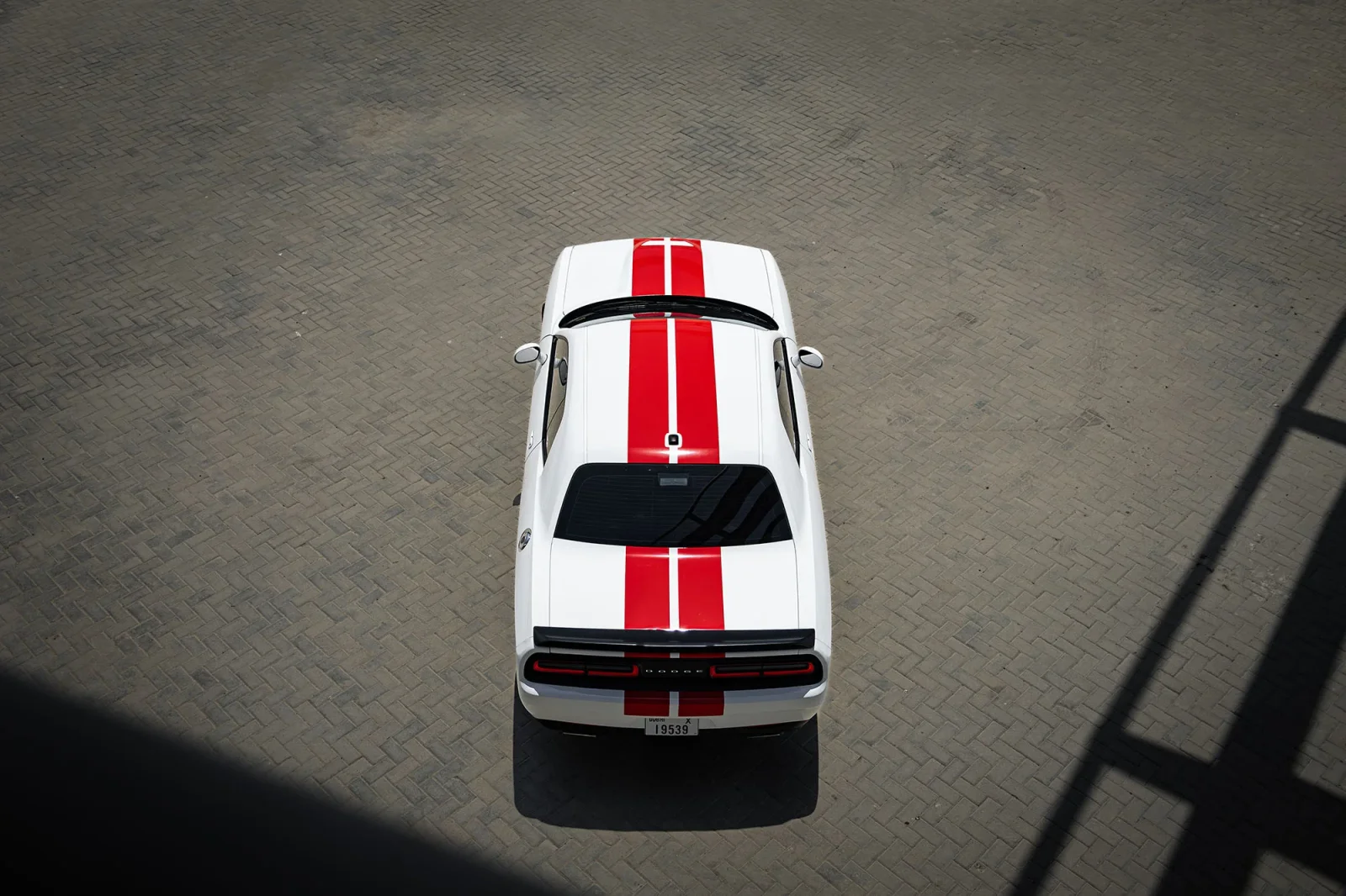Huren Dodge Challenger GT Wit 2023 in Abu Dhabi - 13 