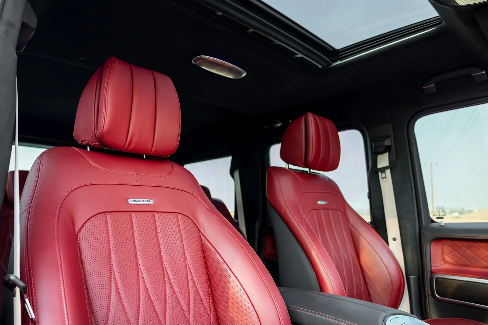 Аренда Mercedes-Benz G-Class 63 AMG Серый 2025 в Абу-Даби - 11 