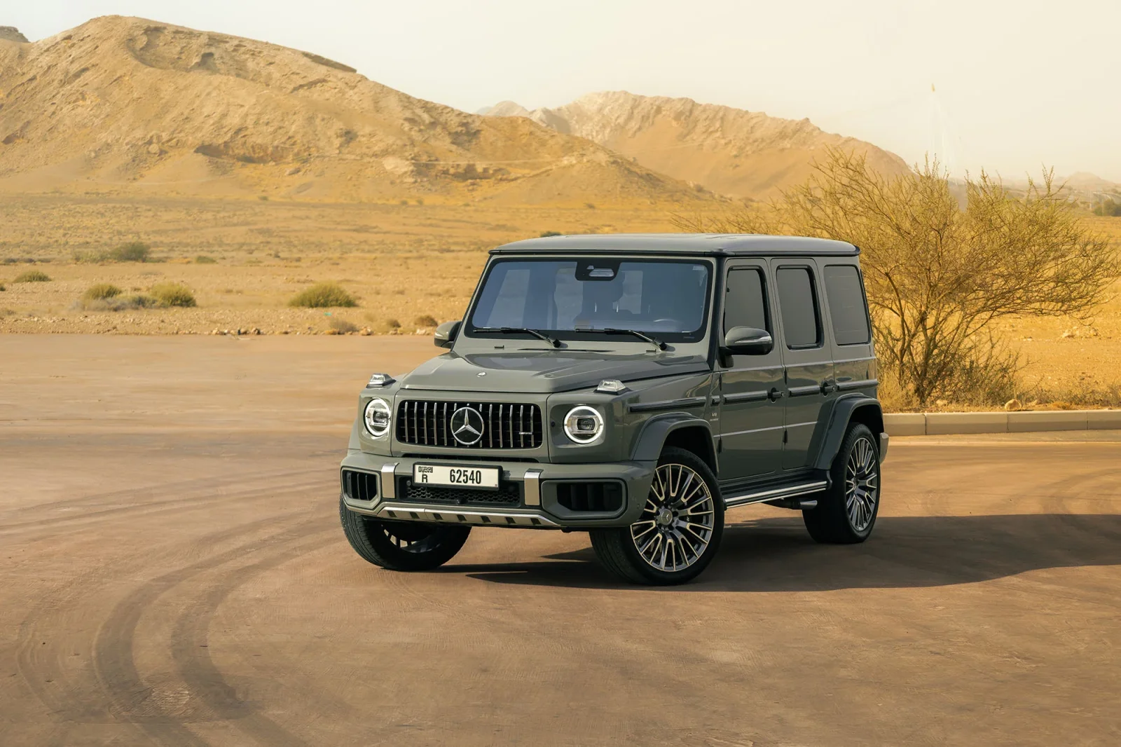 Аренда Mercedes-Benz G-Class 63 AMG Серый 2025 в Абу-Даби - 10 