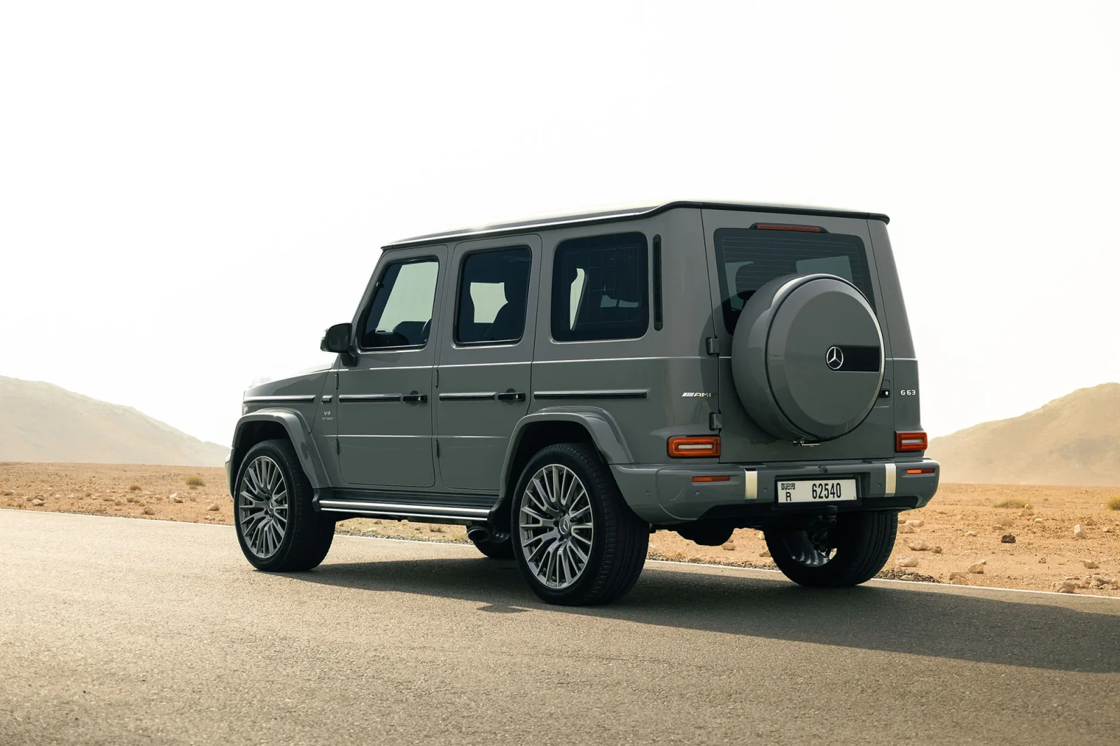 Аренда Mercedes-Benz G-Class 63 AMG Серый 2025 в Абу-Даби - 13 