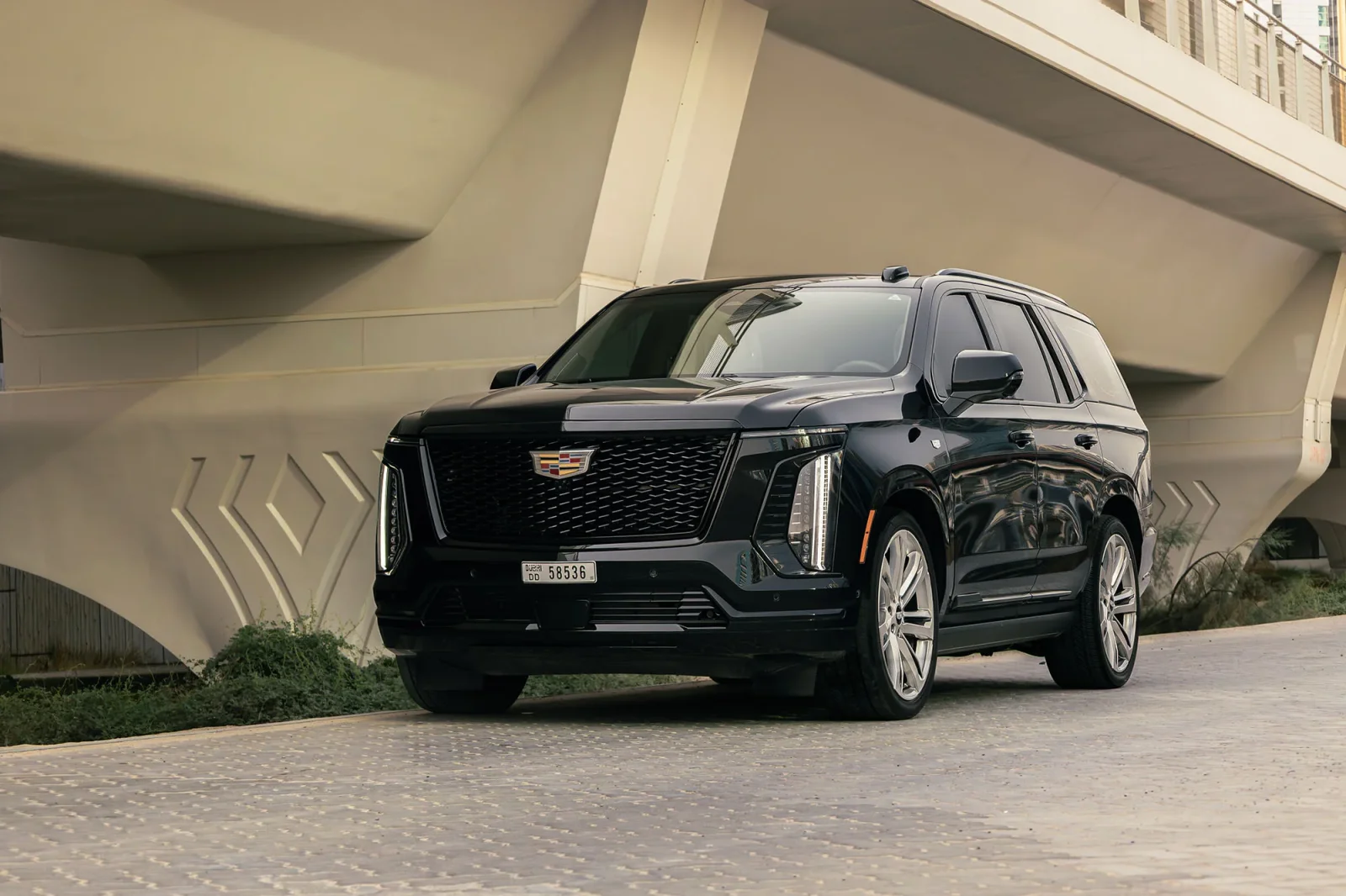 Rent Cadillac Escalade  Black 2025 in Abu Dhabi - 15 