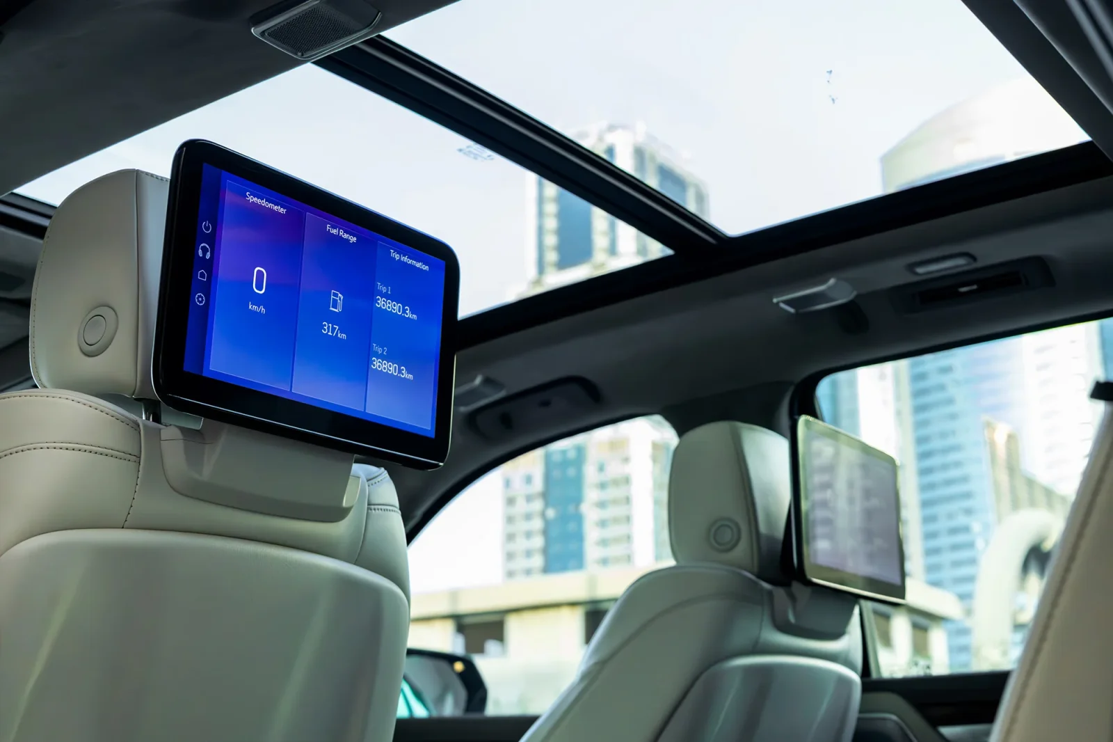 Rent Cadillac Escalade  Black 2025 in Abu Dhabi - 12 