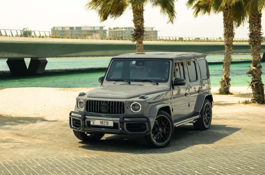 Mercedes-Benz G-Class 63 AMG Gris 2025