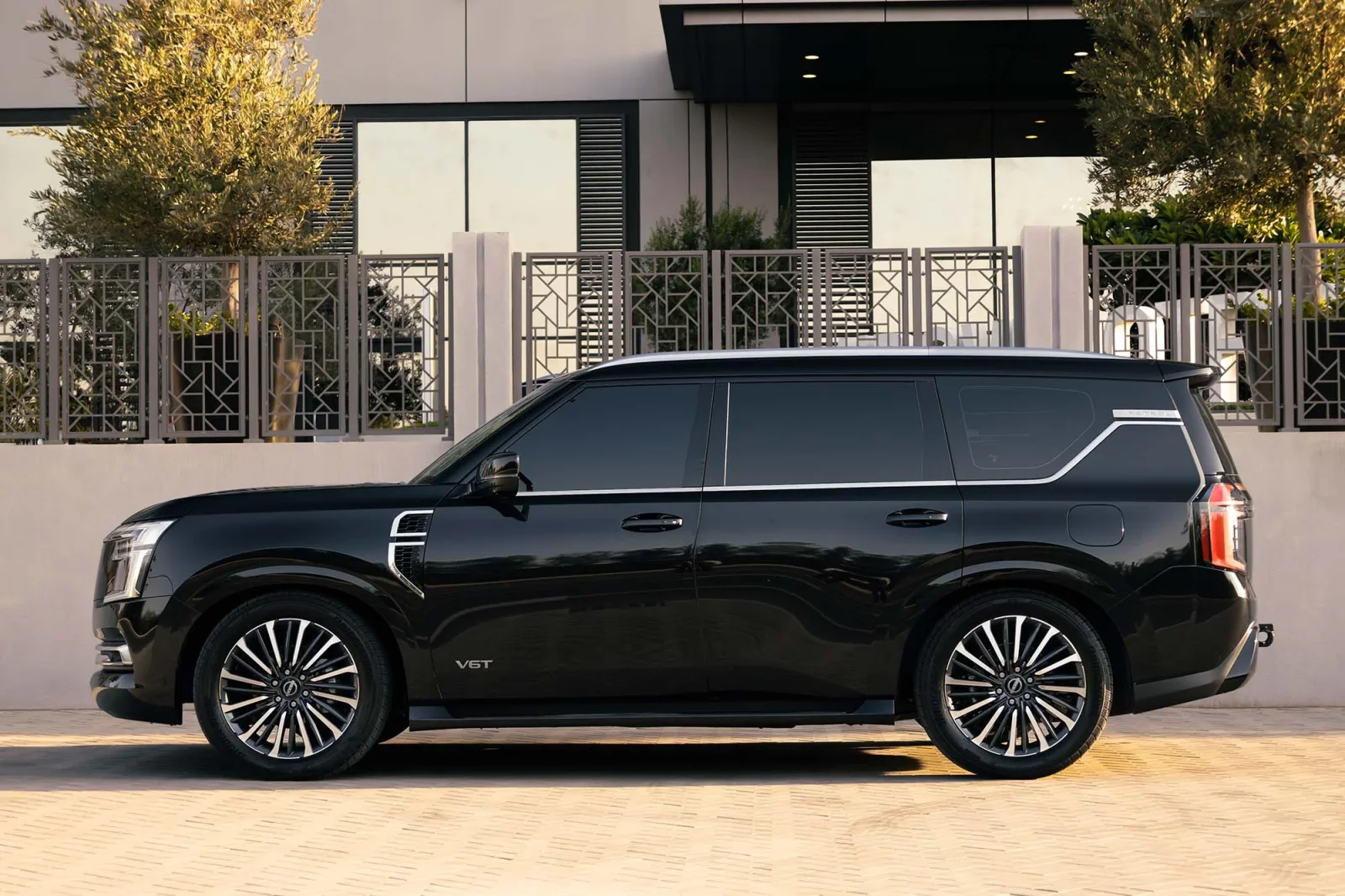 Аренда Nissan Patrol LE Черный 2026 в Абу-Даби - 10 