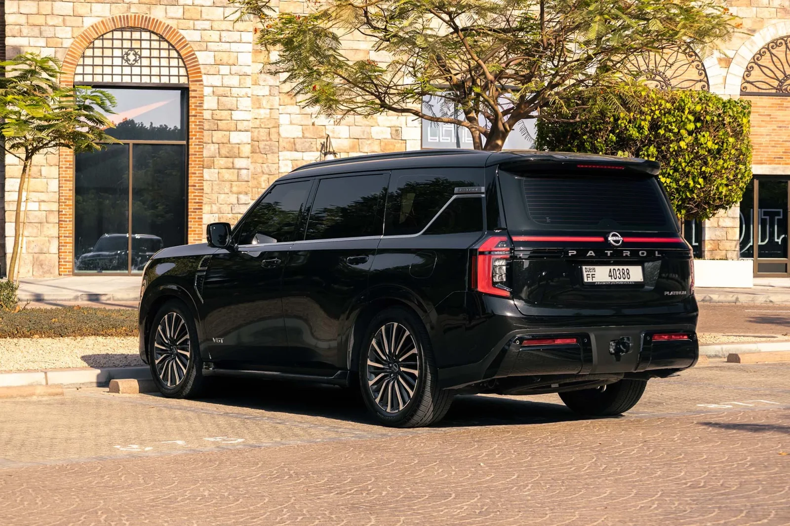 Аренда Nissan Patrol LE Черный 2026 в Абу-Даби - 9 