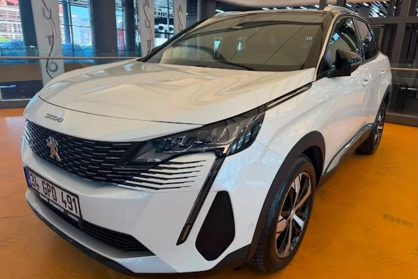 Loyer Peugeot 3008  Blanc 2024 en Istanbul