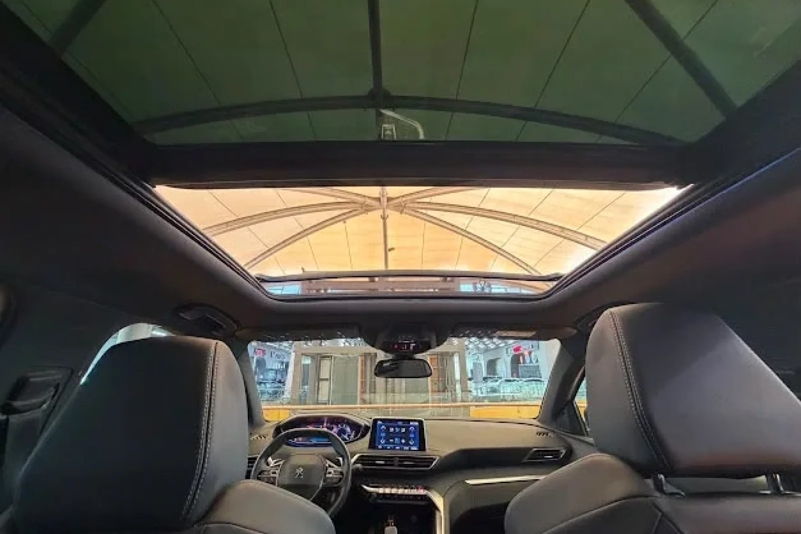 Loyer Peugeot 3008  Blanc 2024 en Istanbul - 3 
