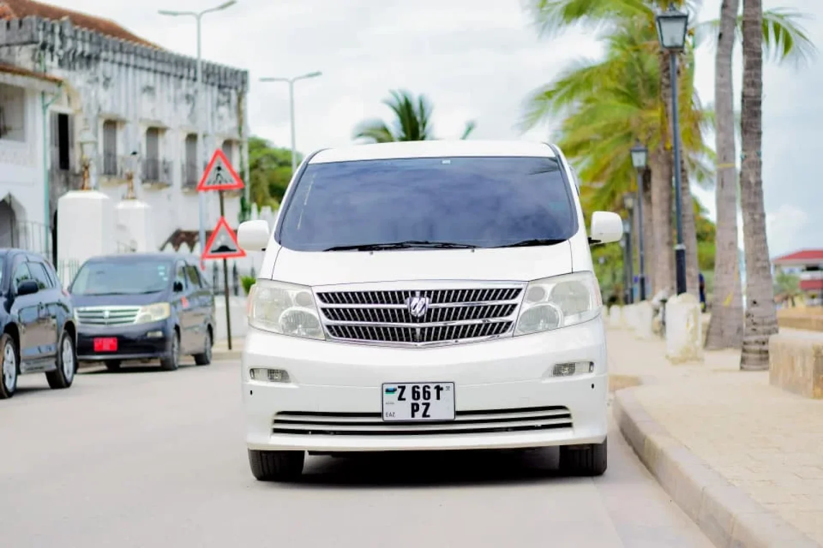 Rent Toyota Alphard  White 2010 in Zanzibar - 2 