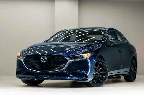 Mazda 3 Bleu 2025