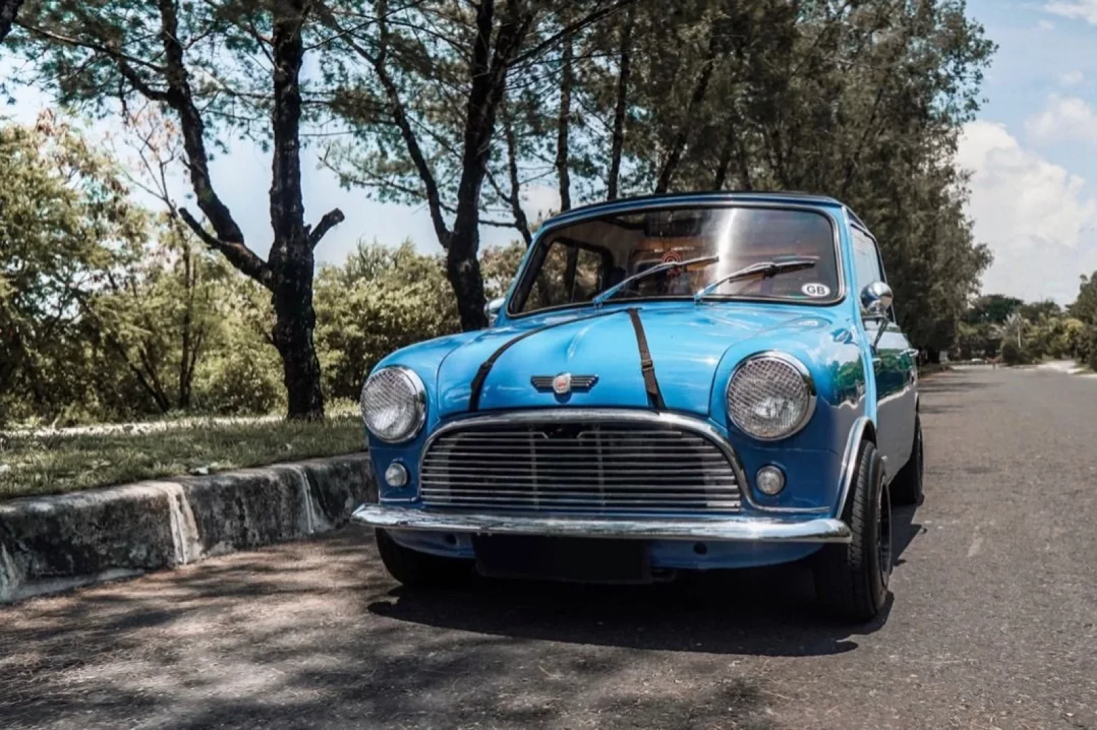 Affitto Morris Minor  Blu 1970 in Bali