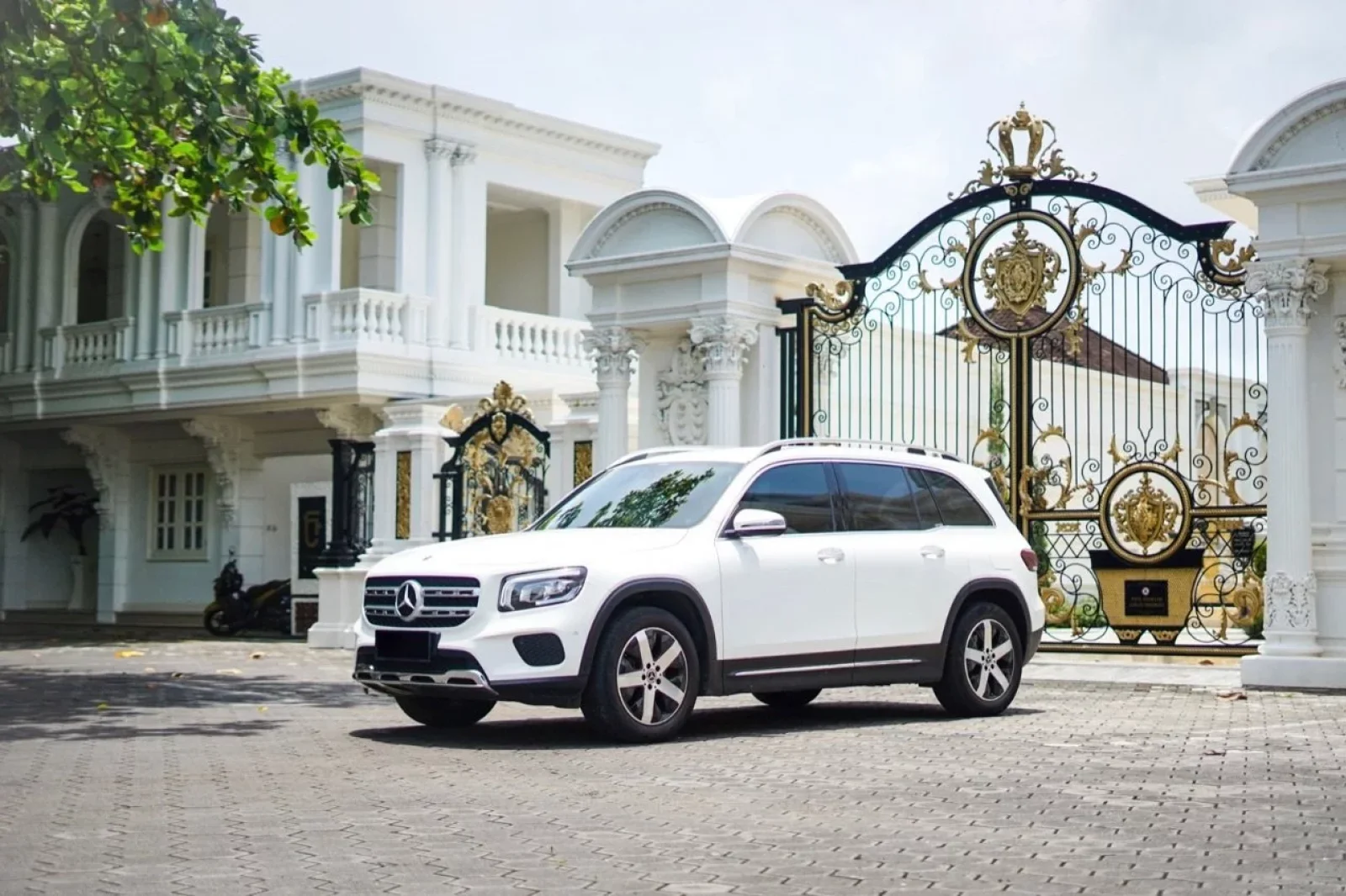 Rent Mercedes-Benz GLB-Class  White 2020 in Bali