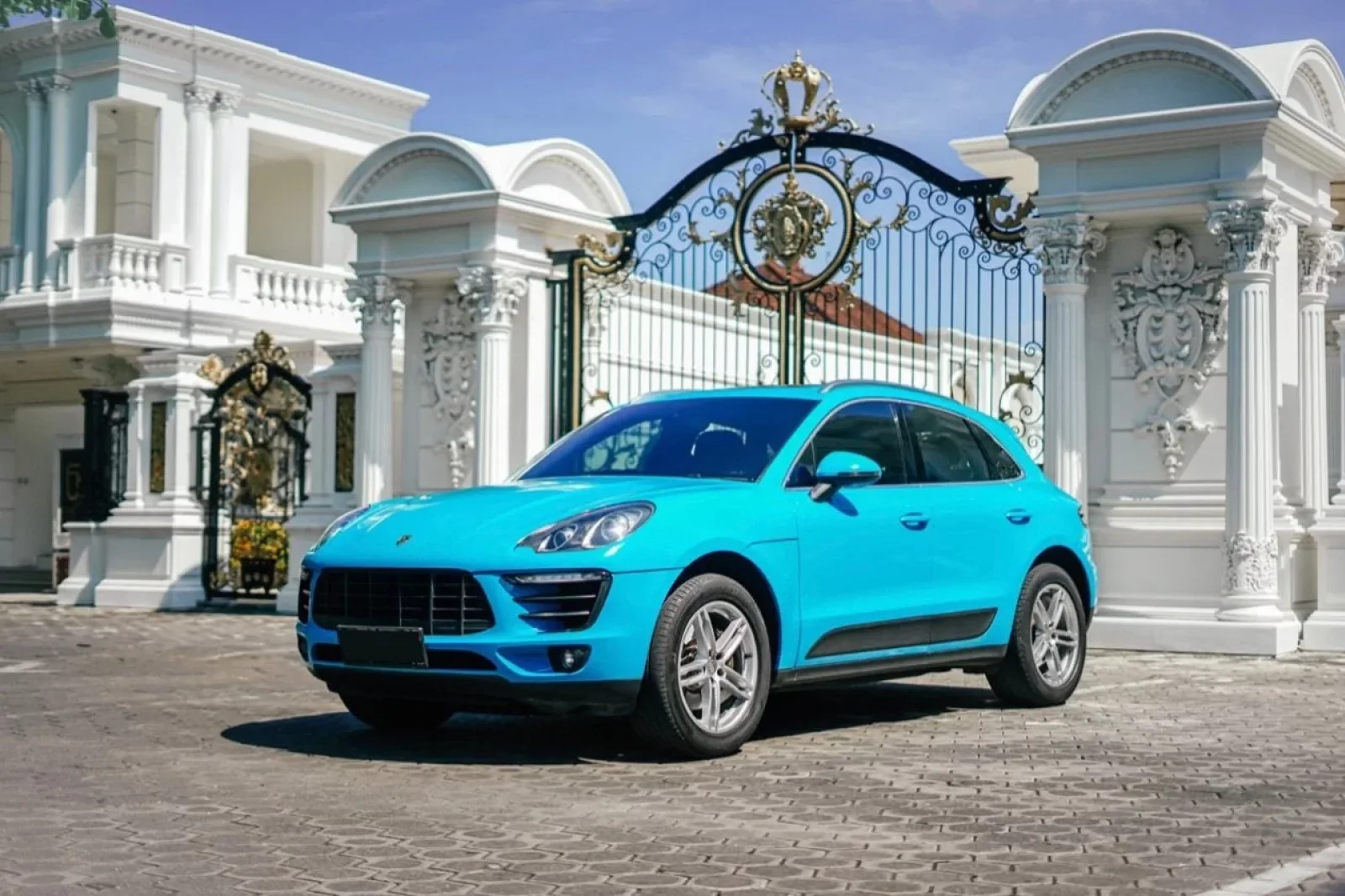 Affitto Porsche Macan  Blu 2015 in Bali