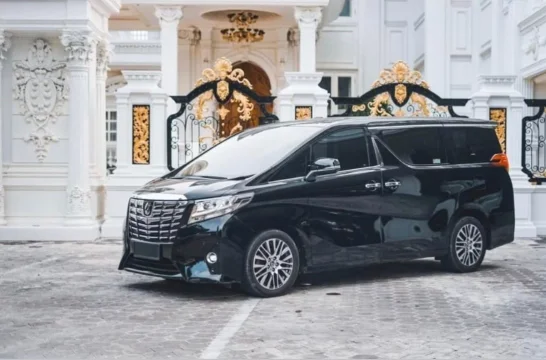 Toyota Alphard Negro 2017